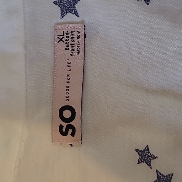 SO sleeveless white button down with blue stars - NWT - Picture 5 of 6